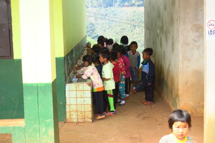 Thailändischer Röstkaffee – frisch gemahlene Kaffeebohnen aus Thailand, aromatisch und vollmundig, ganze Bohne 00