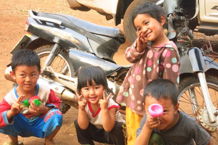 Thailändischer Röstkaffee – frisch gemahlene Kaffeebohnen aus Thailand, aromatisch und vollmundig, ganze Bohne 00